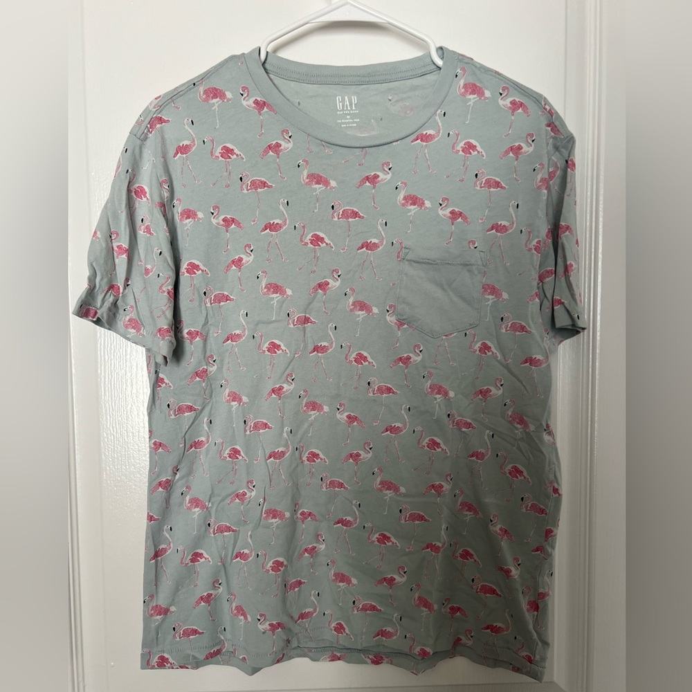 Shirt with flamingos